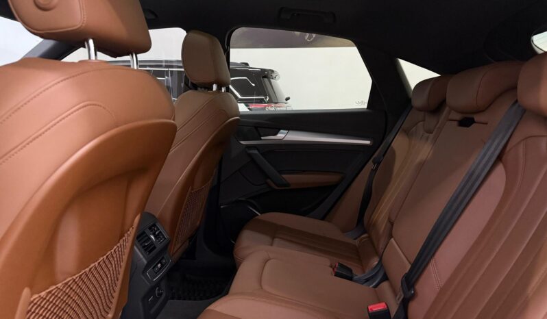 
								Audi Q5 Sportback Sline – 2021 full									