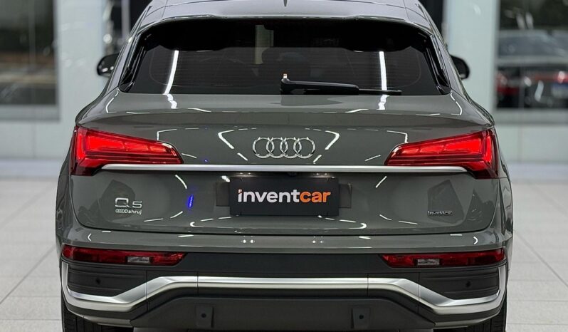 
								Audi Q5 Sportback Sline – 2021 full									