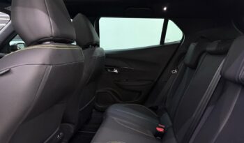 
										Peugeot 2008 GT – 2025 full									