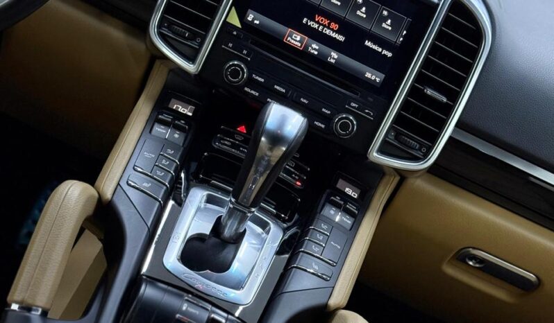 
								Porsche Cayenne S Platinum Edition – 2018 full									