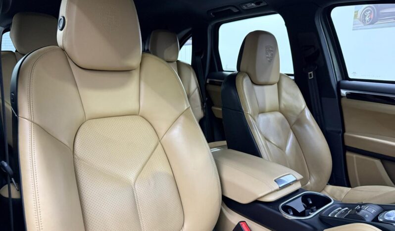 
								Porsche Cayenne S Platinum Edition – 2018 full									