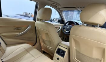 
										BMW 320i Activeflex – 2015 full									