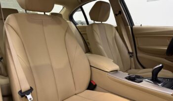 
										BMW 320i Activeflex – 2015 full									