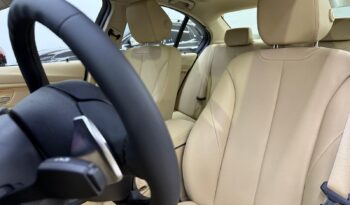 
										BMW 320i Activeflex – 2015 full									