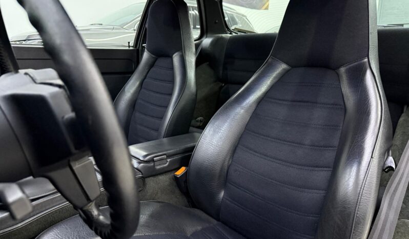 
								Porsche 944 – 1982 cheio									