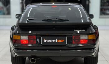 
										Porsche 944 – 1982 cheio									