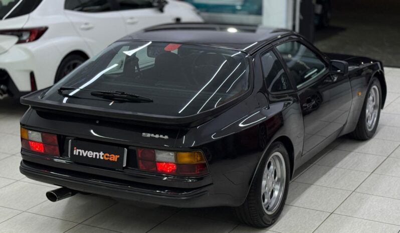 
								Porsche 944 – 1982 cheio									