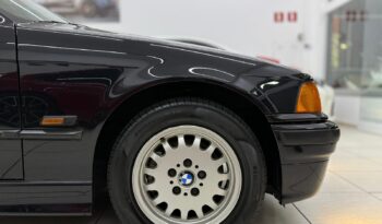 
										BMW 325i – 1995 cheio									