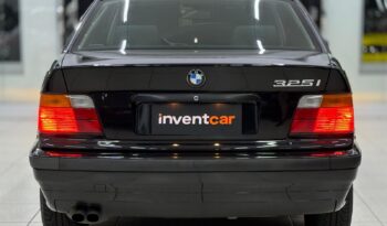 
										BMW 325i – 1995 cheio									