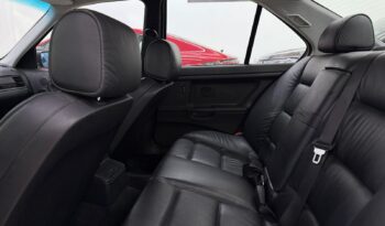 
										BMW 325i – 1995 cheio									