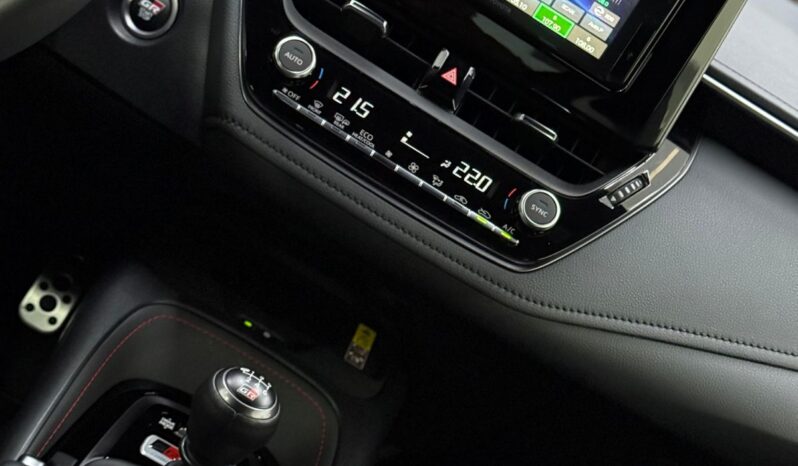 
								Toyota GR Corolla Circuit – 2024 cheio									