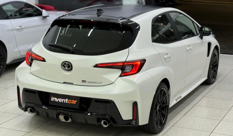 
								Toyota GR Corolla Circuit – 2024 cheio									