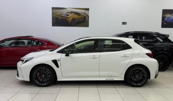 
										Toyota GR Corolla Circuit – 2024 cheio									