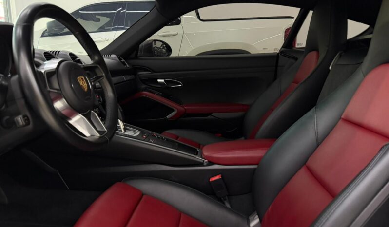 
								Porsche Cayman S  / 2018 cheio									