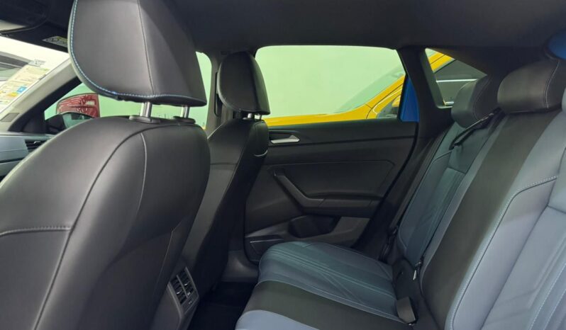 
								Volksvagen Nivus TSi Highline/ 2025 cheio									