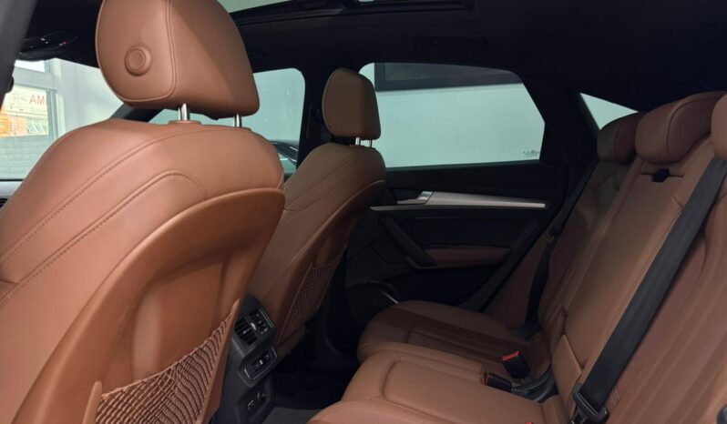 
								Audi Q5 / 2021 cheio									