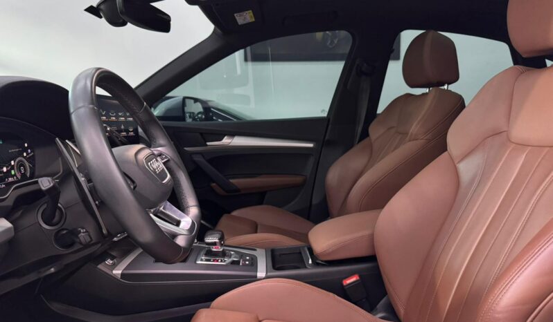 
								Audi Q5 / 2021 cheio									