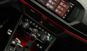 
										Volksvagen Jetta GLi / 2023 cheio									