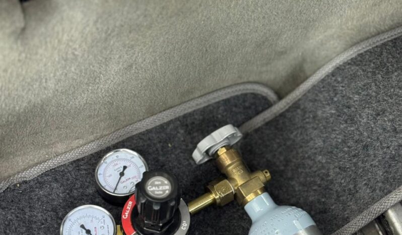 
								Volksvagen Gol GL Turbo 2.0 / 1997 cheio									