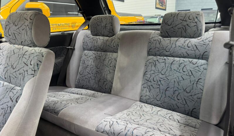 
								Volksvagen Gol GL Turbo 2.0 / 1997 cheio									