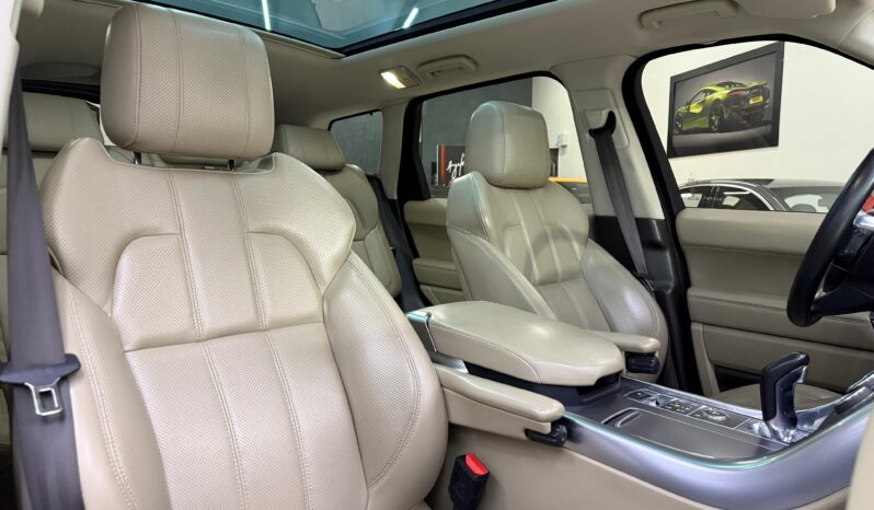 
								Range Rover Sport HSE SDV6 / 2017 cheio									