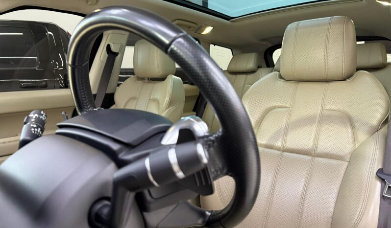 
								Range Rover Sport HSE SDV6 / 2017 cheio									