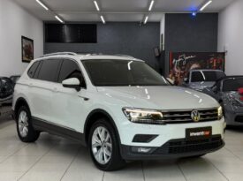 Volkswagen Tiguan Allspace Comfortline 1.4 250 TSi / 2019