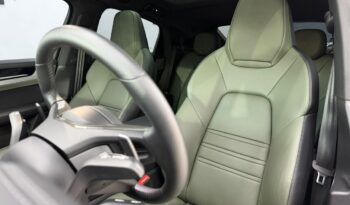 
										Porsche Cayenne S CP  2024 cheio									