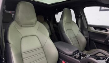 
										Porsche Cayenne S CP  2024 cheio									
