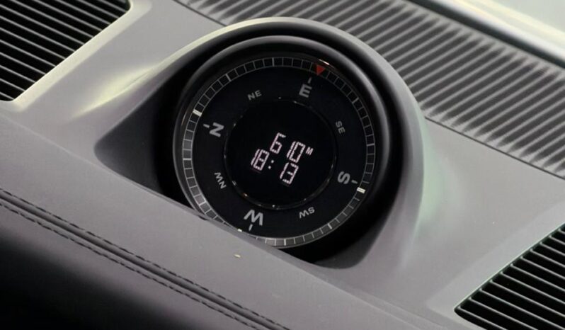 
								Porsche Cayenne S CP  2024 cheio									