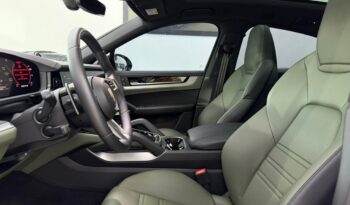 
										Porsche Cayenne S CP  2024 cheio									