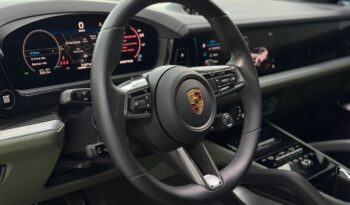 
										Porsche Cayenne S CP  2024 cheio									