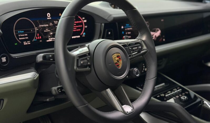 
								Porsche Cayenne S CP  2024 cheio									