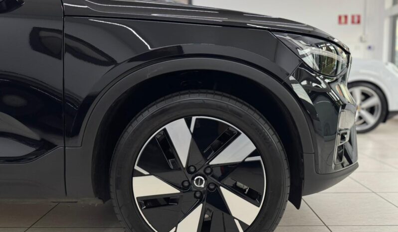 
								Volvo XC40 P6 Recharge Eletric Plus / 2024 cheio									