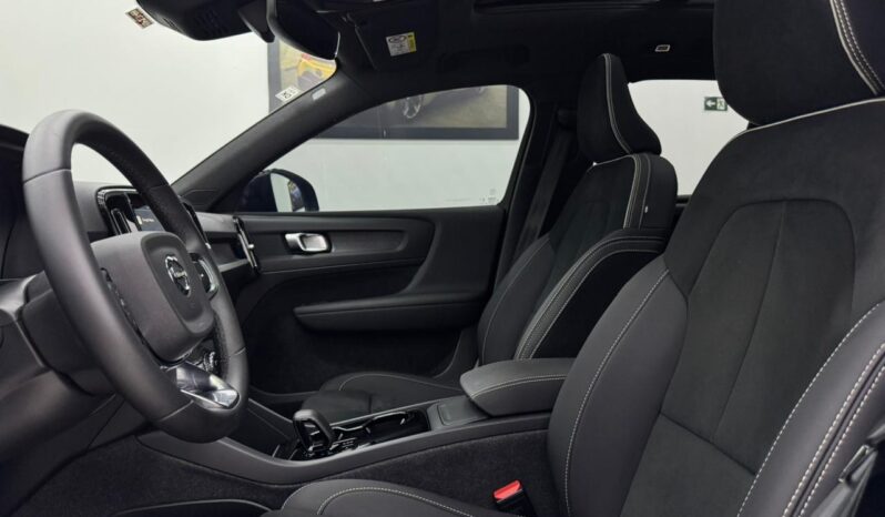 
								Volvo XC40 P6 Recharge Eletric Plus / 2024 cheio									