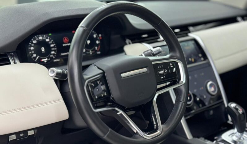 
								Land Rover Discovery Sport P250 SE / 7 lugares / 2021 cheio									