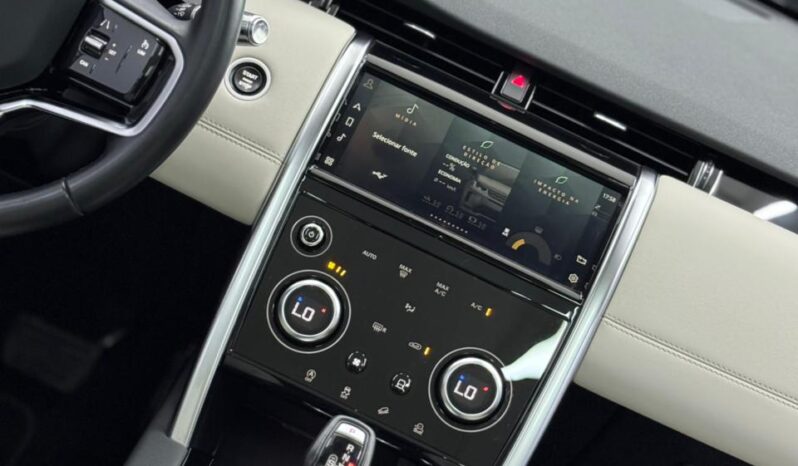 
								Land Rover Discovery Sport P250 SE / 7 lugares / 2021 cheio									