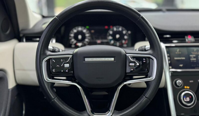 
								Land Rover Discovery Sport P250 SE / 7 lugares / 2021 cheio									