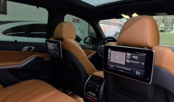 
										BMW X5 Xdrive 45e /2022 cheio									