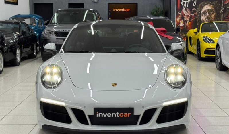 
								Porsche 911 Carrera GTS / 2018 cheio									