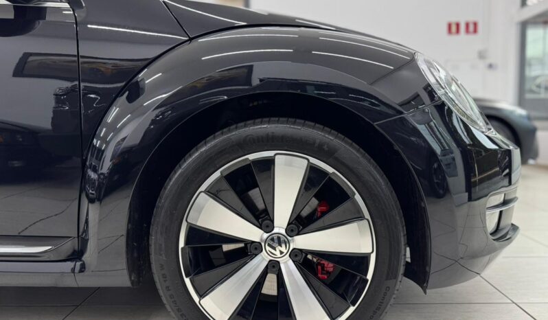 
								Volkswagen Fusca TSi  2014 cheio									