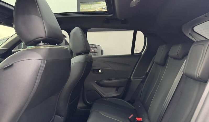 
								Peugeot 208 Allure GT  2025 cheio									