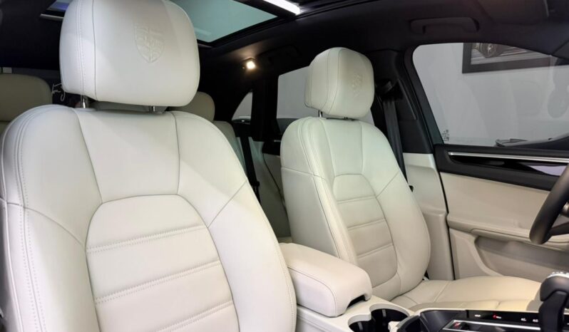 
								Porsche Macan S/2025 cheio									