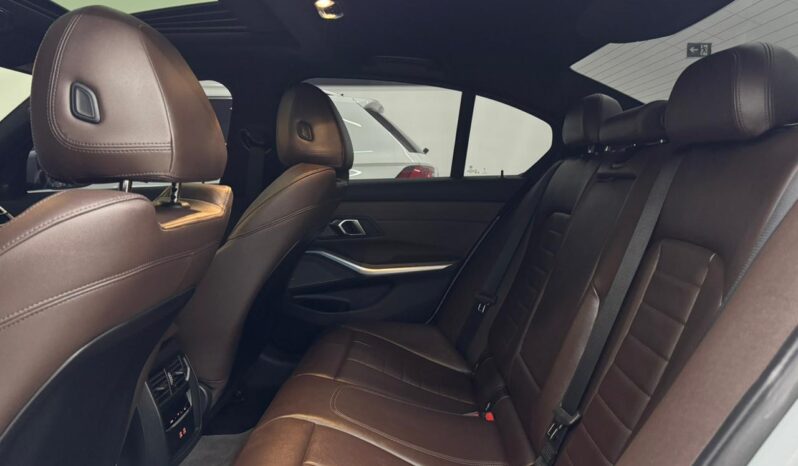 
								Bmw 320i M Sport / 2025 cheio									