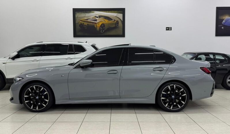 
								Bmw 320i M Sport / 2025 cheio									