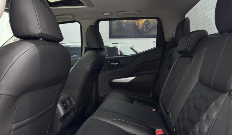 
								Nissan Frontier Platinum 4×4 / 2023 cheio									