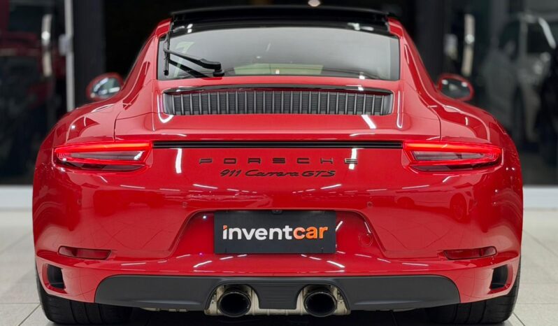 
								Porsche 911 Carrera GTS 991.2 / 2018 cheio									