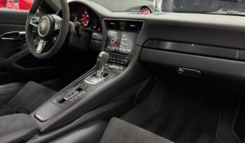 
										Porsche 911 Carrera GTS 991.2 / 2018 cheio									