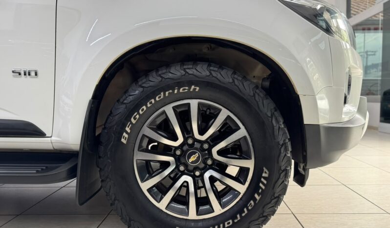 
								Chevrolet S10 High Country / 2018 cheio									