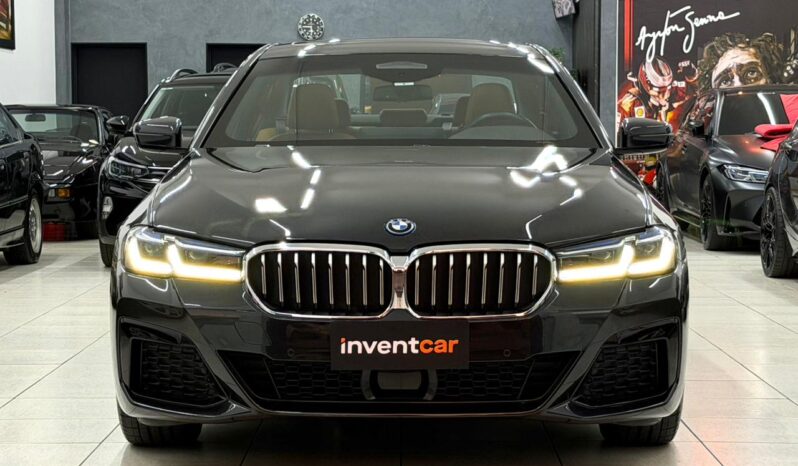 
								BMW 530e M Sport Blindada / 2023 cheio									